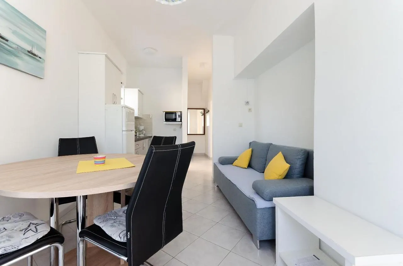 Apartments Darko Supetarska Draga Croatia