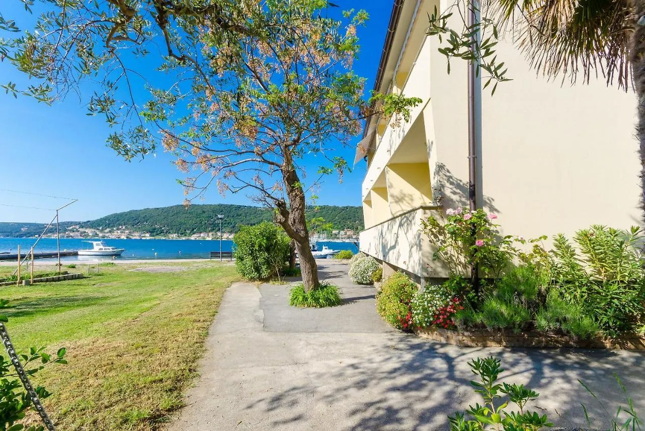 Apartments Darko Supetarska Draga Croatie