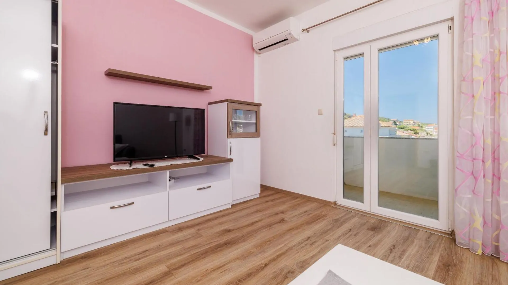 Apartments Darko Supetarska Draga